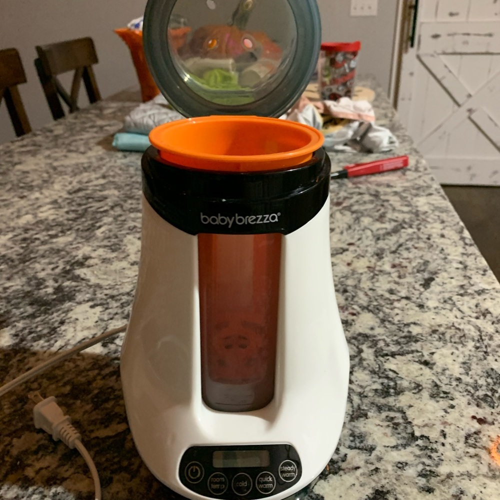 Baby brezza bottle warmer